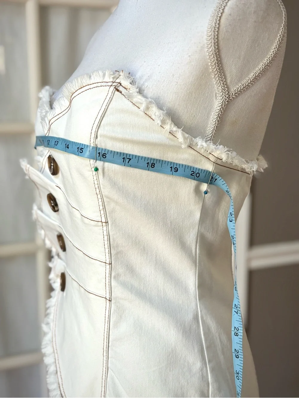 NWT Mika & Gala Strapless Mini Dress Ivory Fringe Button Detail M - Picture 10 of 13
